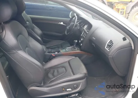 2013 Audi A5 2.0T Premium z USA, uszkodzony, nr VIN WAULFAFR9DA042929